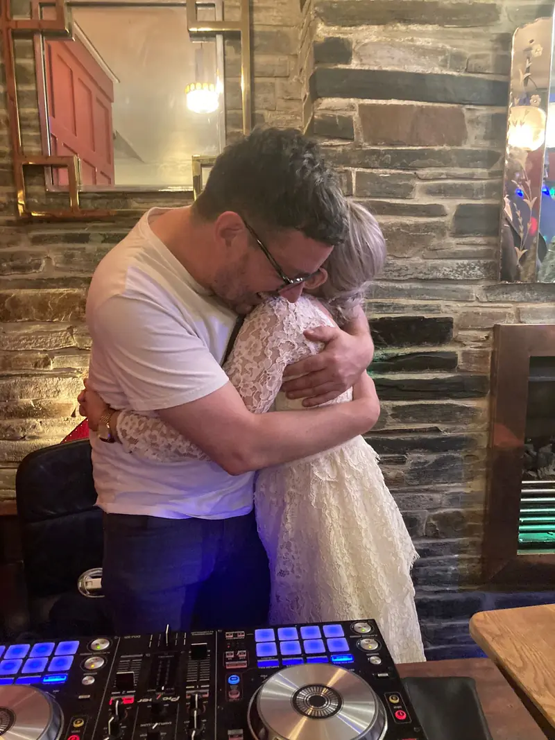 A hug at the decks